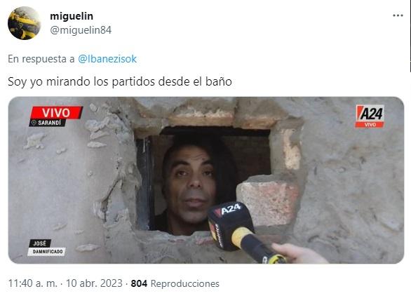 La reacción de los usuarios en Twitter tras el hallazgo de la cancha detrás del baño del hotel.