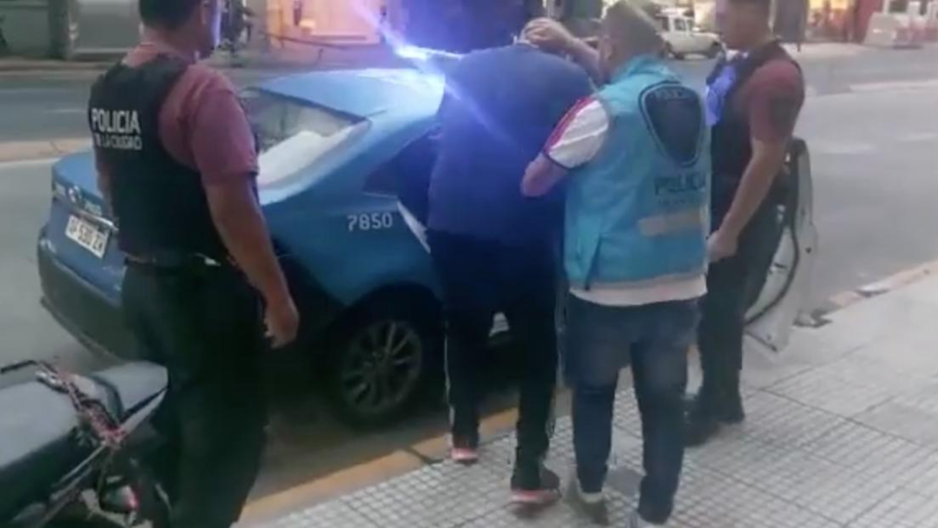 El momento de los detenciones de los acusados. 