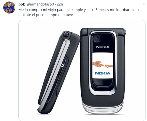 Los usuarios de Twitter contaron cuál fue su primer celular.