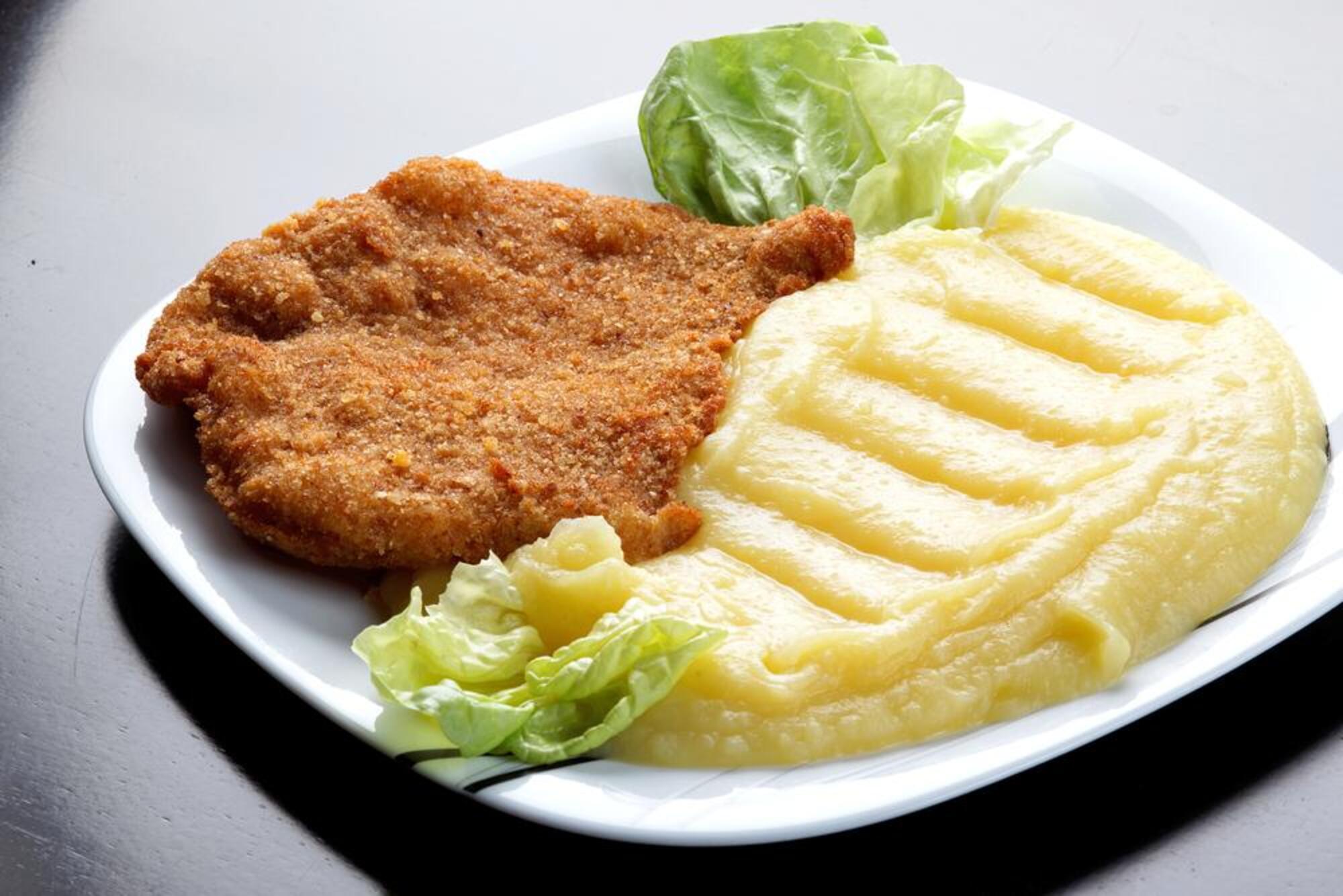 La milanesa con pure, un clásico nacional.