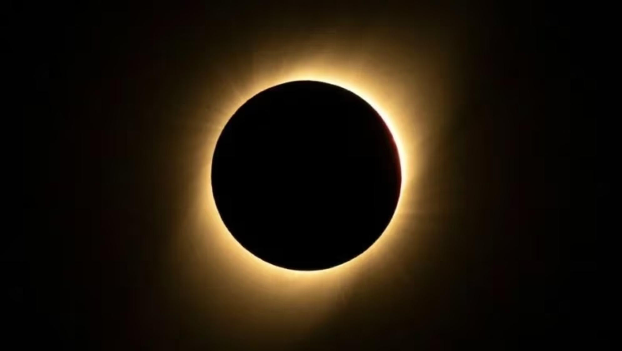 Eclipse solar híbrido de abril 2023: cuándo y cómo verlo.