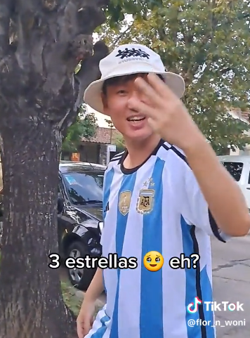 Jiwon es un coreano que vive en Buenos Aires y es viral en TikTok.