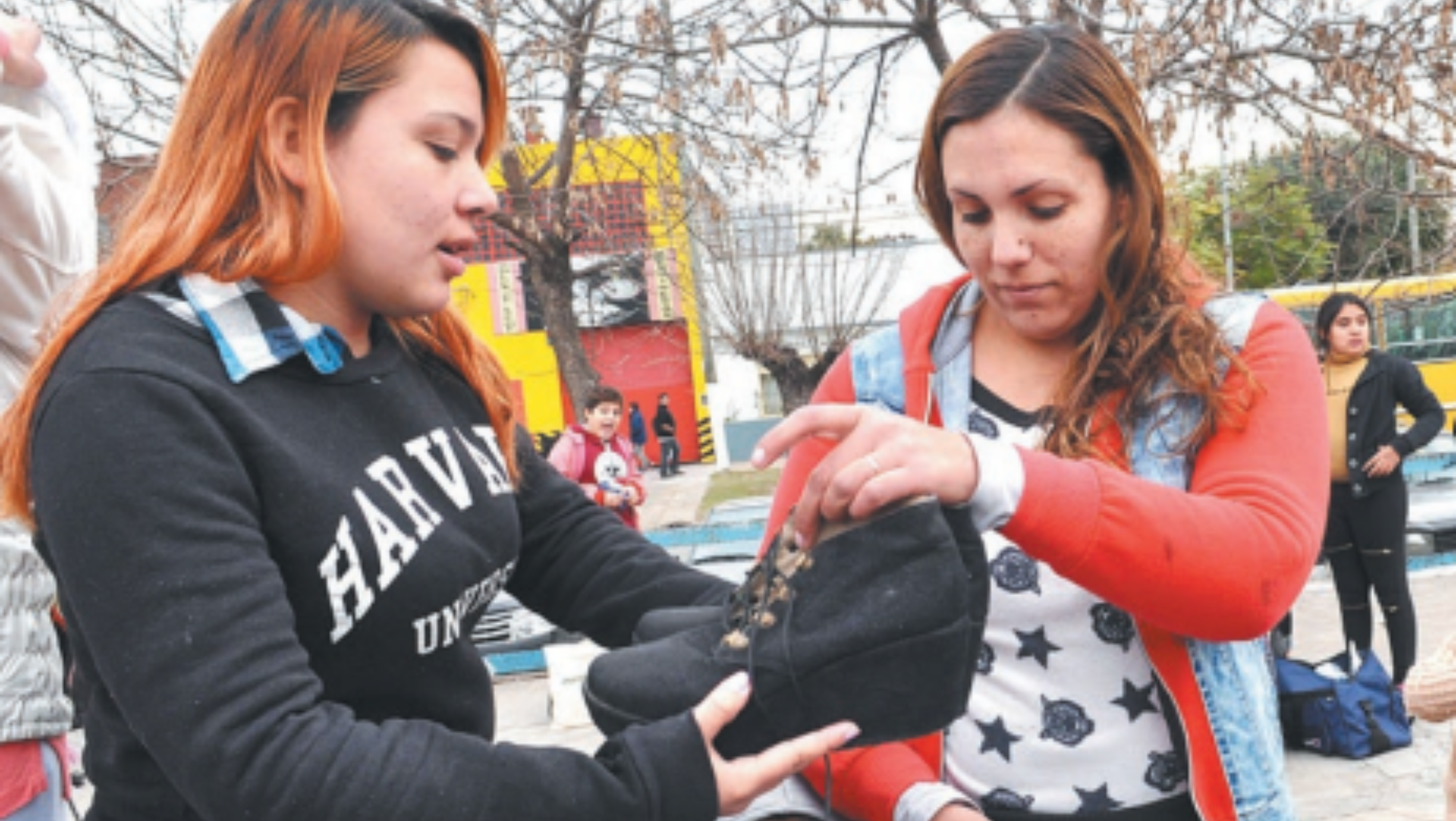 Movida solidaria para ayudarse entre la gente mediante el trueque.