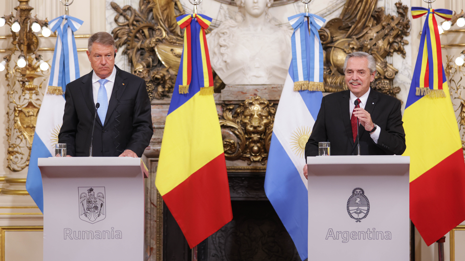 Alberto Fernández se reunió con Klaus Iohannis, presidente de Rumania.