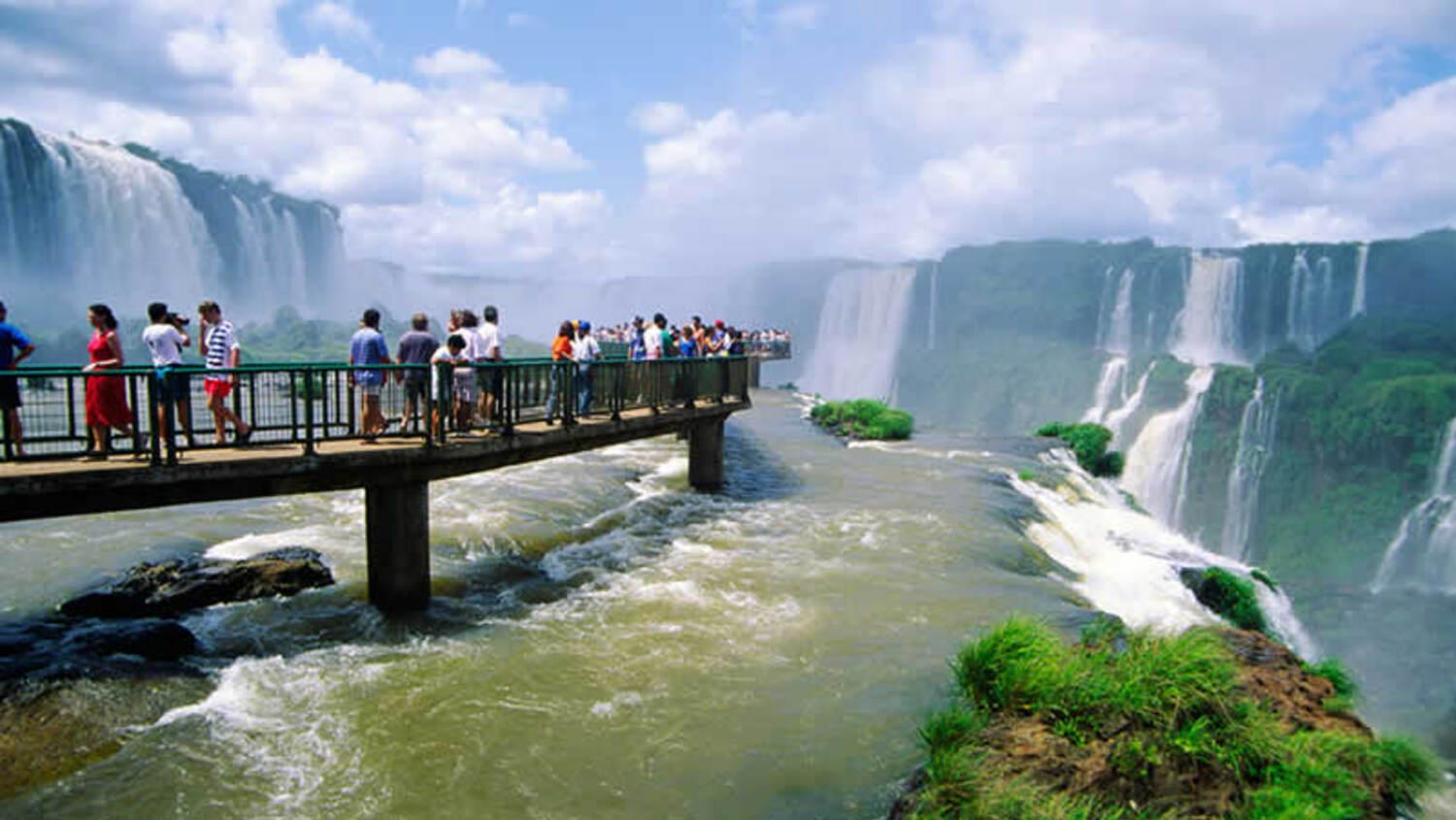 Las Cataratas del Iguazú, en Misiones, uno de los lugares más elegidos para visitar.