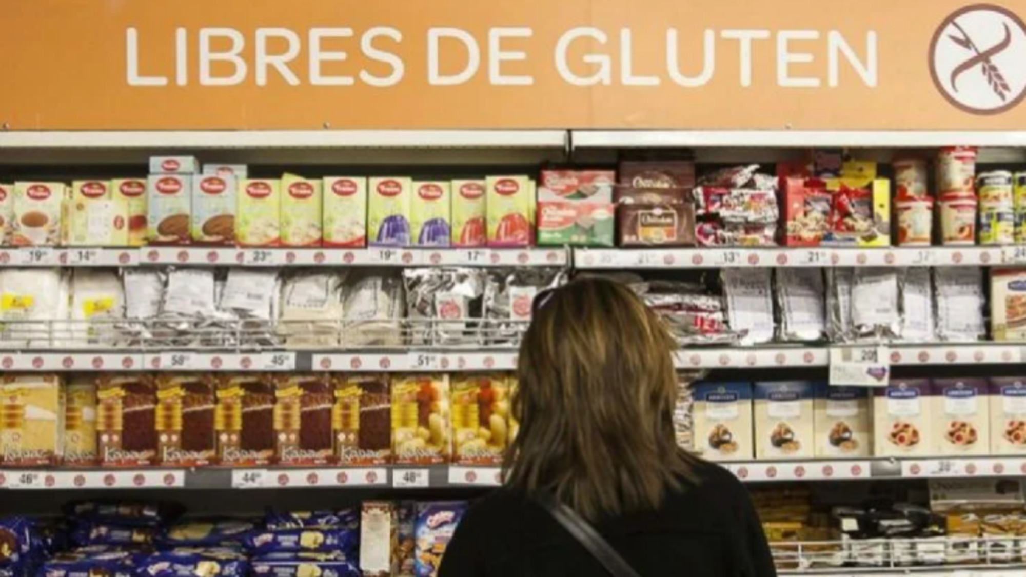 Cada vez hay más comercios que identifican si los alimentos que ofrecen son libres de gluten (Imagen ilustrativa).