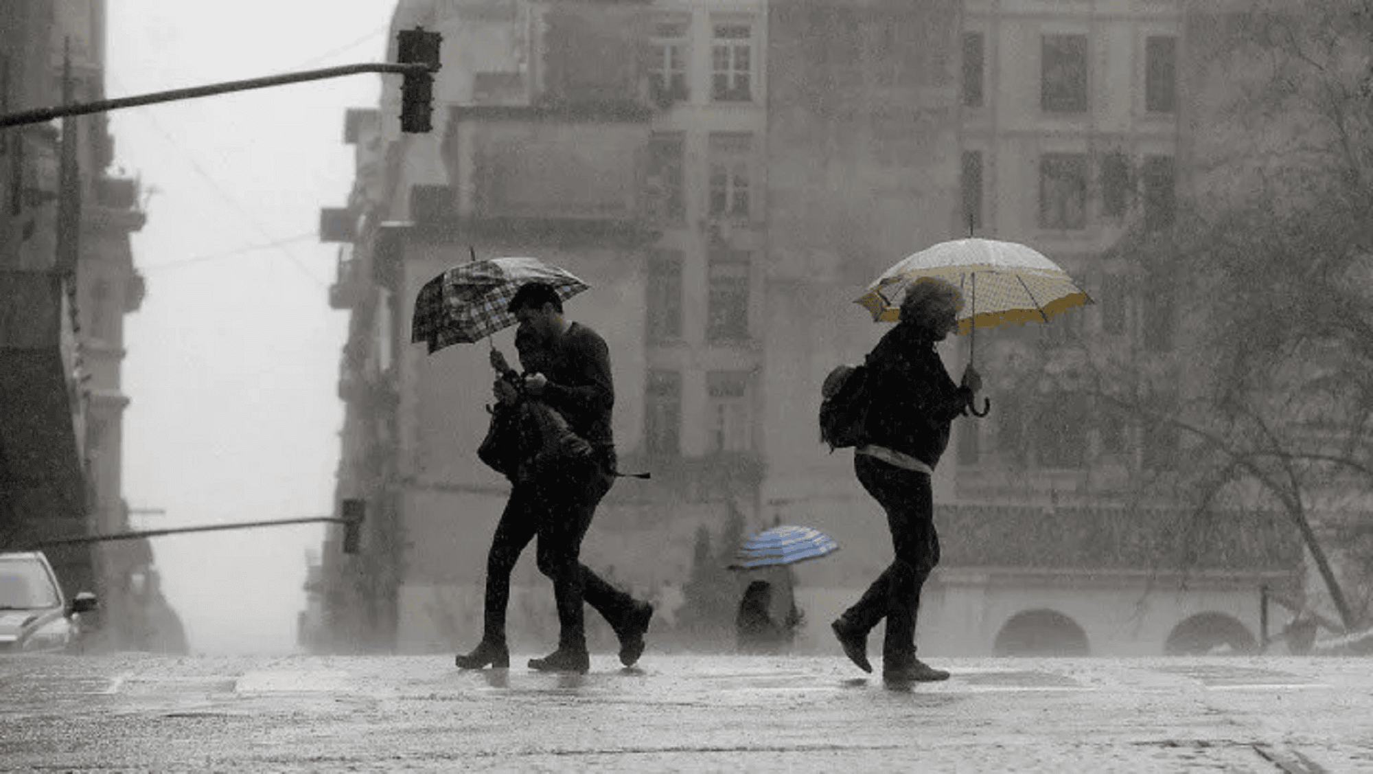 Se estiman lluvias y tormentas en varios puntos del país, con un cambio de clima rotundo (Imagen ilustrativa).