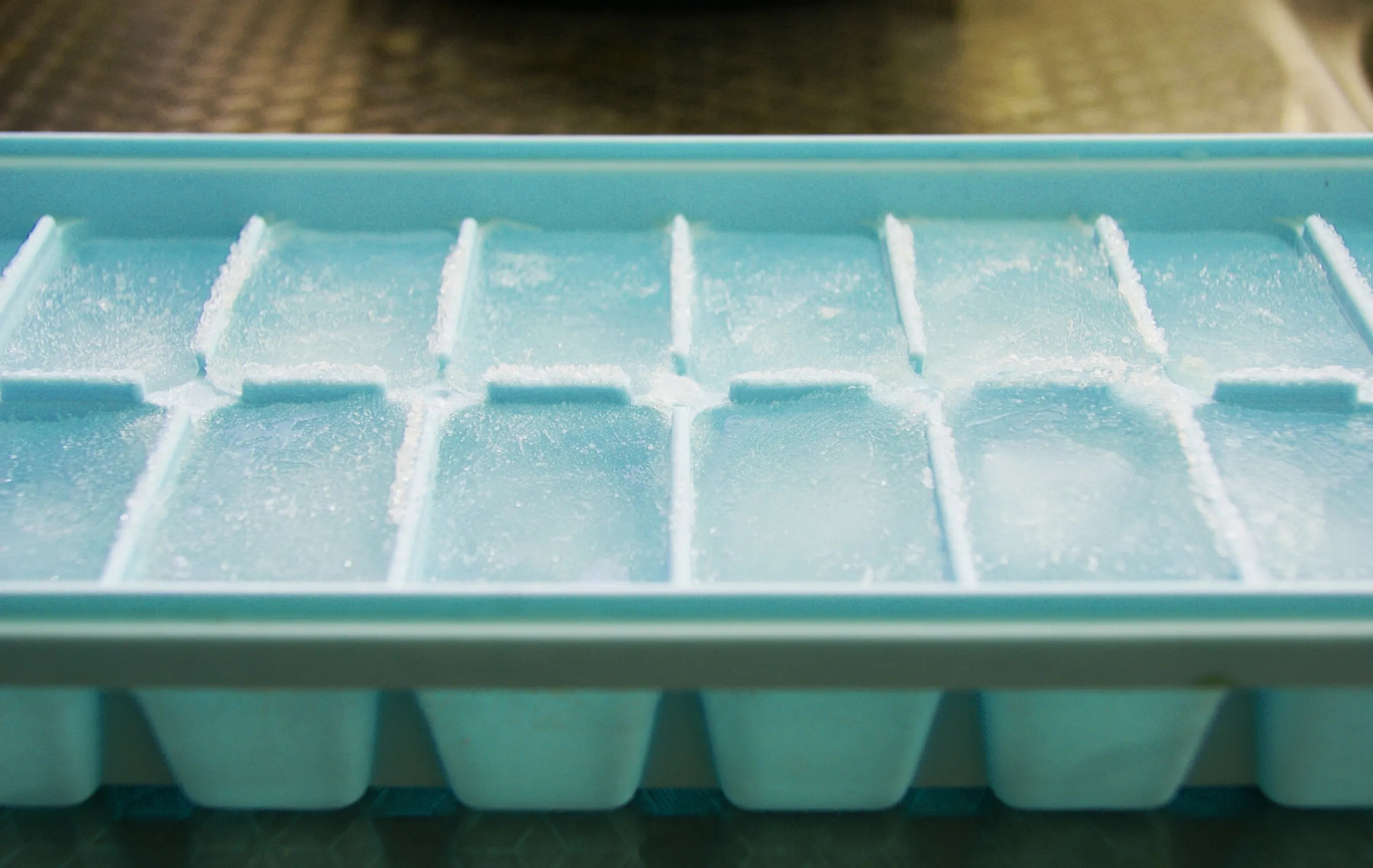 Cubetera de hielo: qué otras funciones puede tener