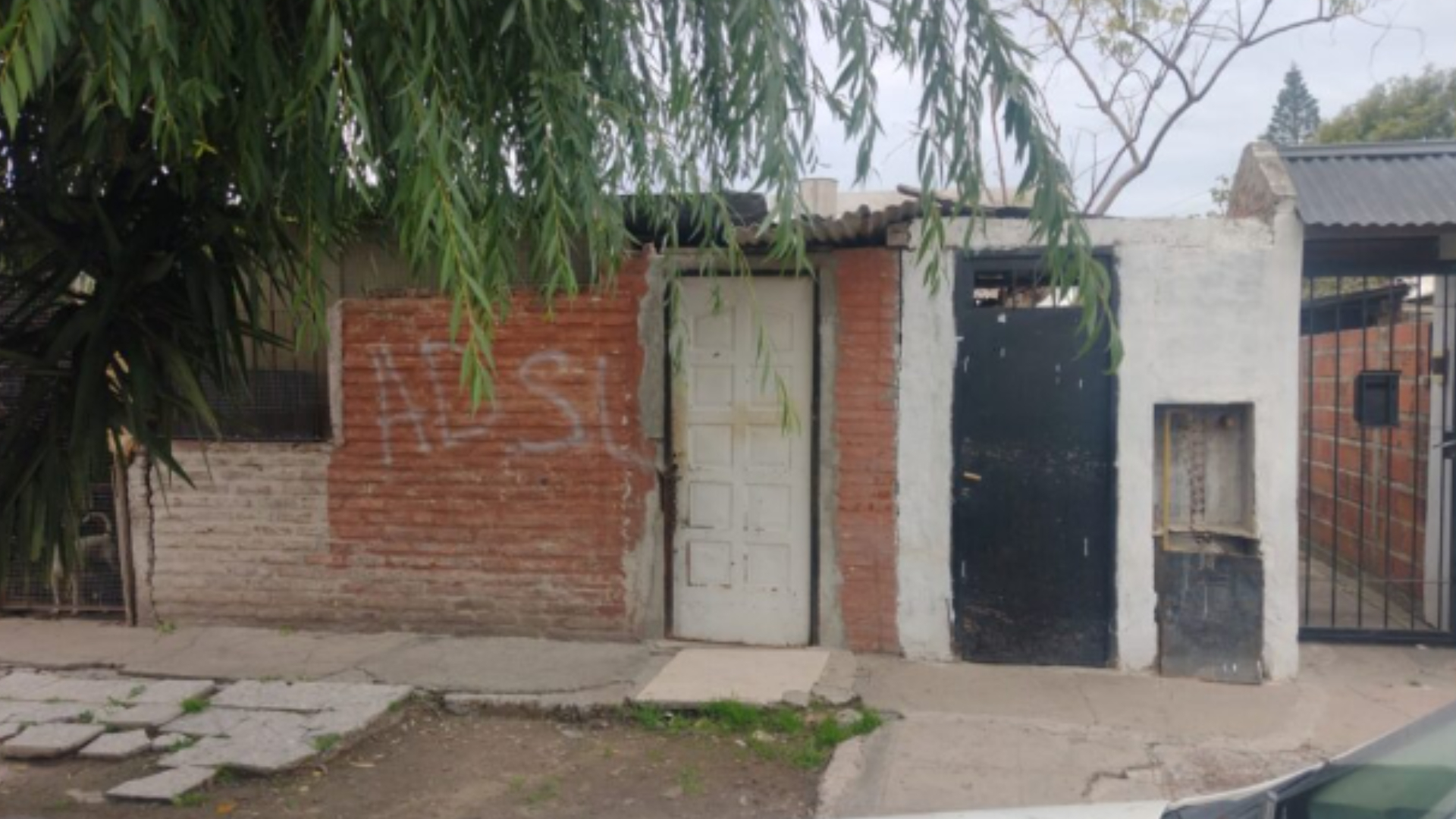 La casa del barrio Altos de San Lorenzo donde encontraron a la joven.