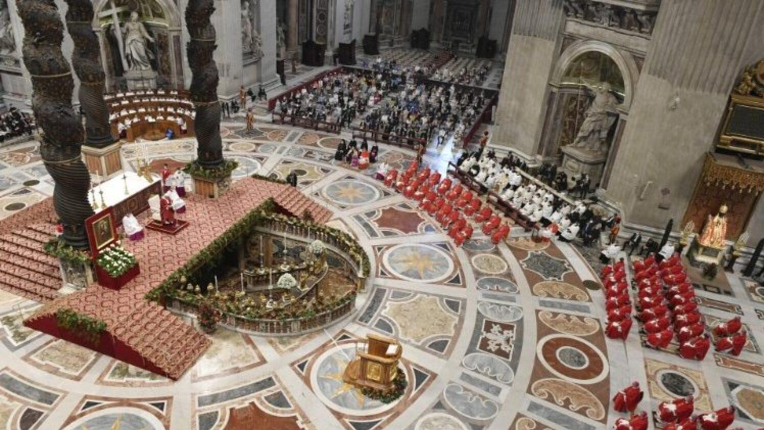 La Basílica de San Pedro se está reorganizando para el Jubileo 2025.