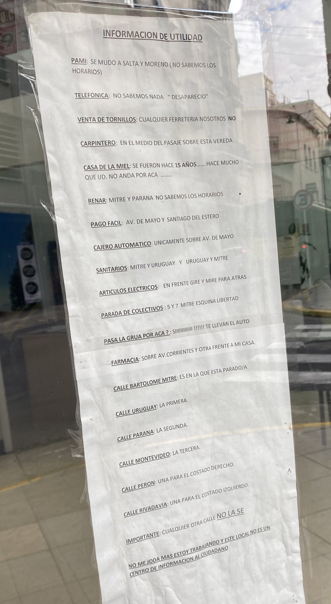 El cartel que colgaron en el negocio (Twitter panquimolina).