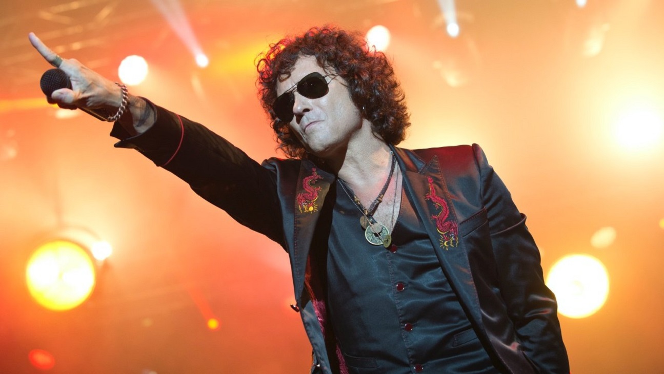 Enrique Bunbury en concierto.