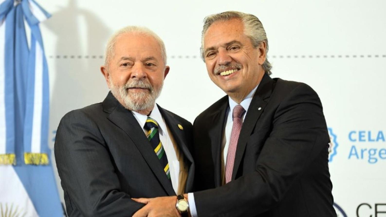 Lula da Silva y Alberto Fernández volverán a estar cara a cara este martes (Télam/Archivo).