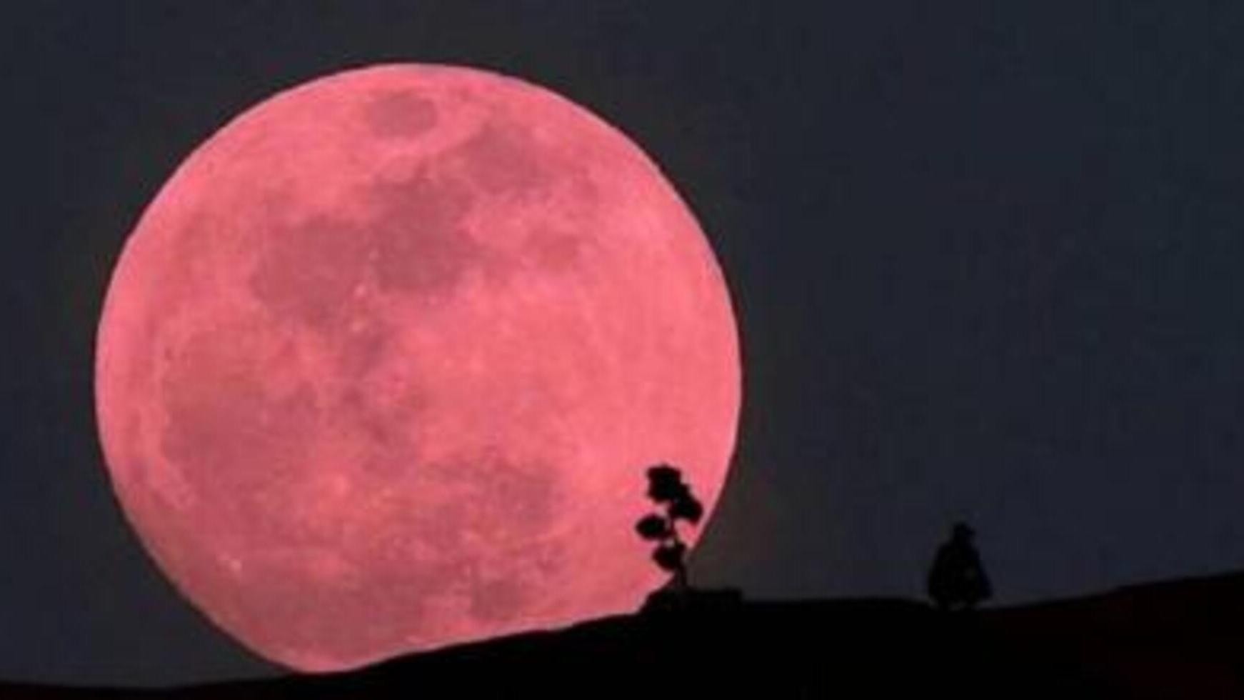 Luna de Fresa: ¿por qué esta luna llena solo se ve en junio?