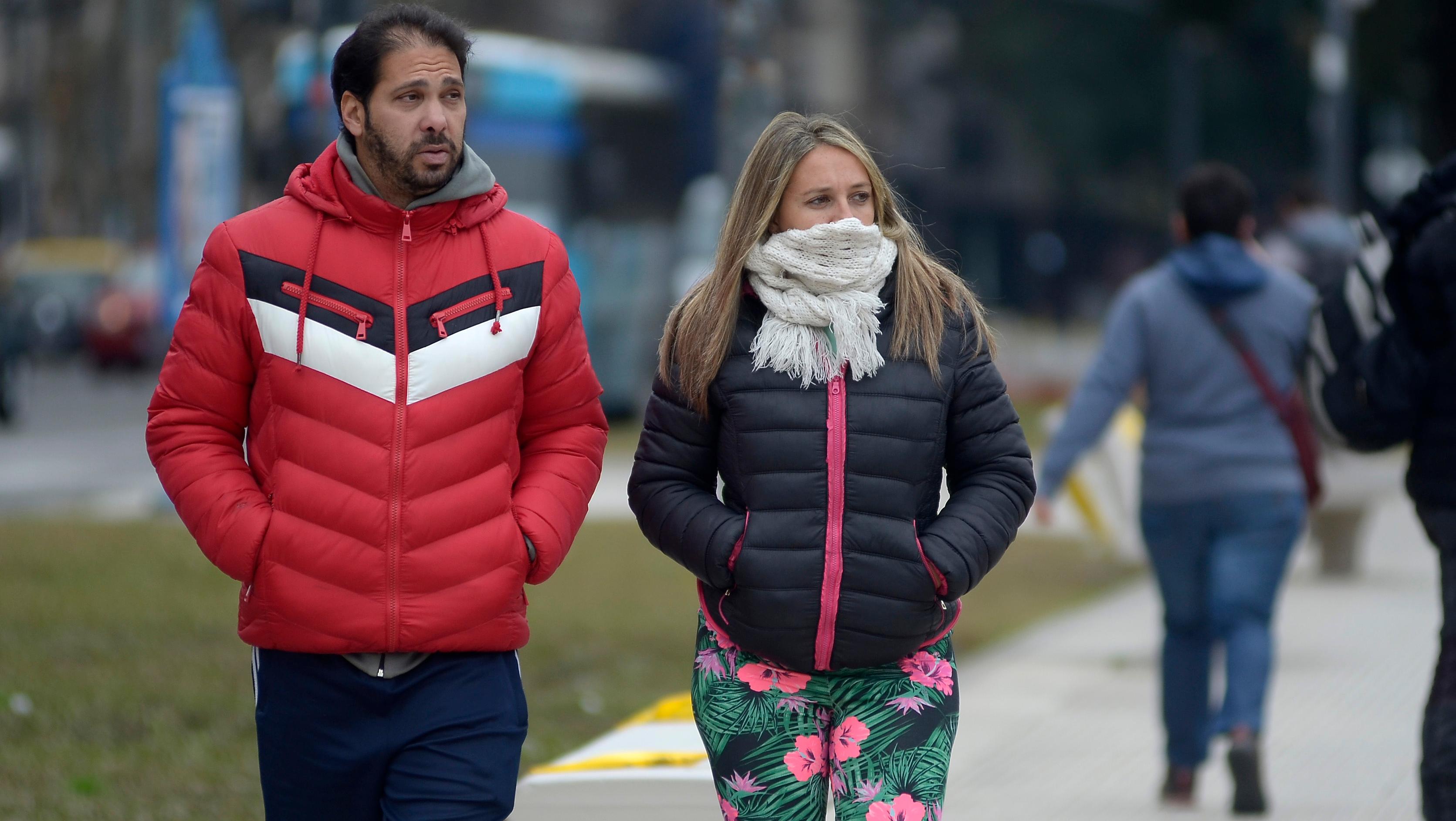 Las bajas temperaturas continuarán en Buenos Aires durante los próximos días (Fernando Pérez Ré / Crónica / Archivo).