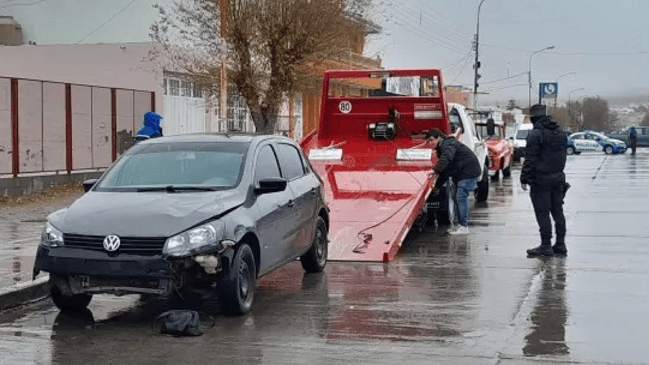 El accidente fatal tuvo lugar pasadas las 8.30 del sábado. La mujer murió casi al instante. (Gentileza: Tamara Moreno/La Opinión zona norte).