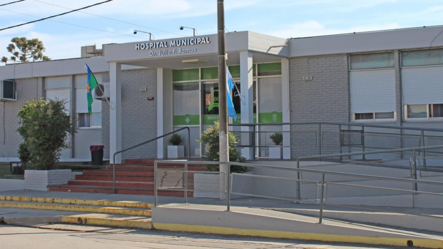 El muchacho de 24 años fue alojado en el Hospital Municipal Doctor Julio Ramos (Google Street View).