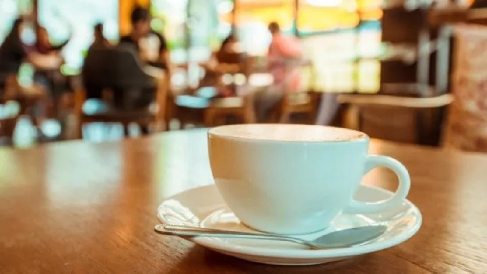 Inglesa quedó maravillada con un clásico de la cafetería porteña: 