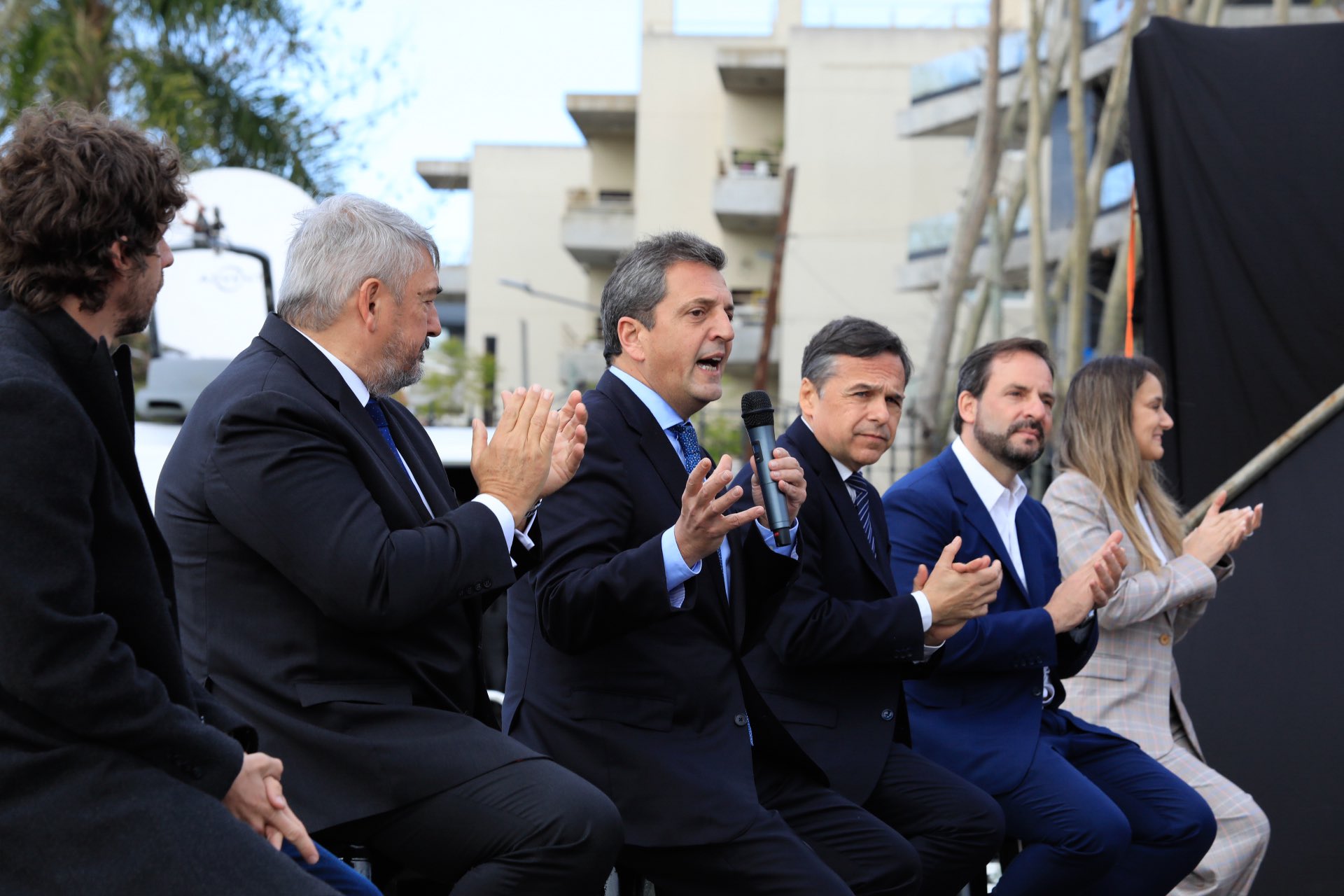 Sergio Massa encabezó el lanzamiento de tarjeta SUBE para el transporte del Delta bonaerense.