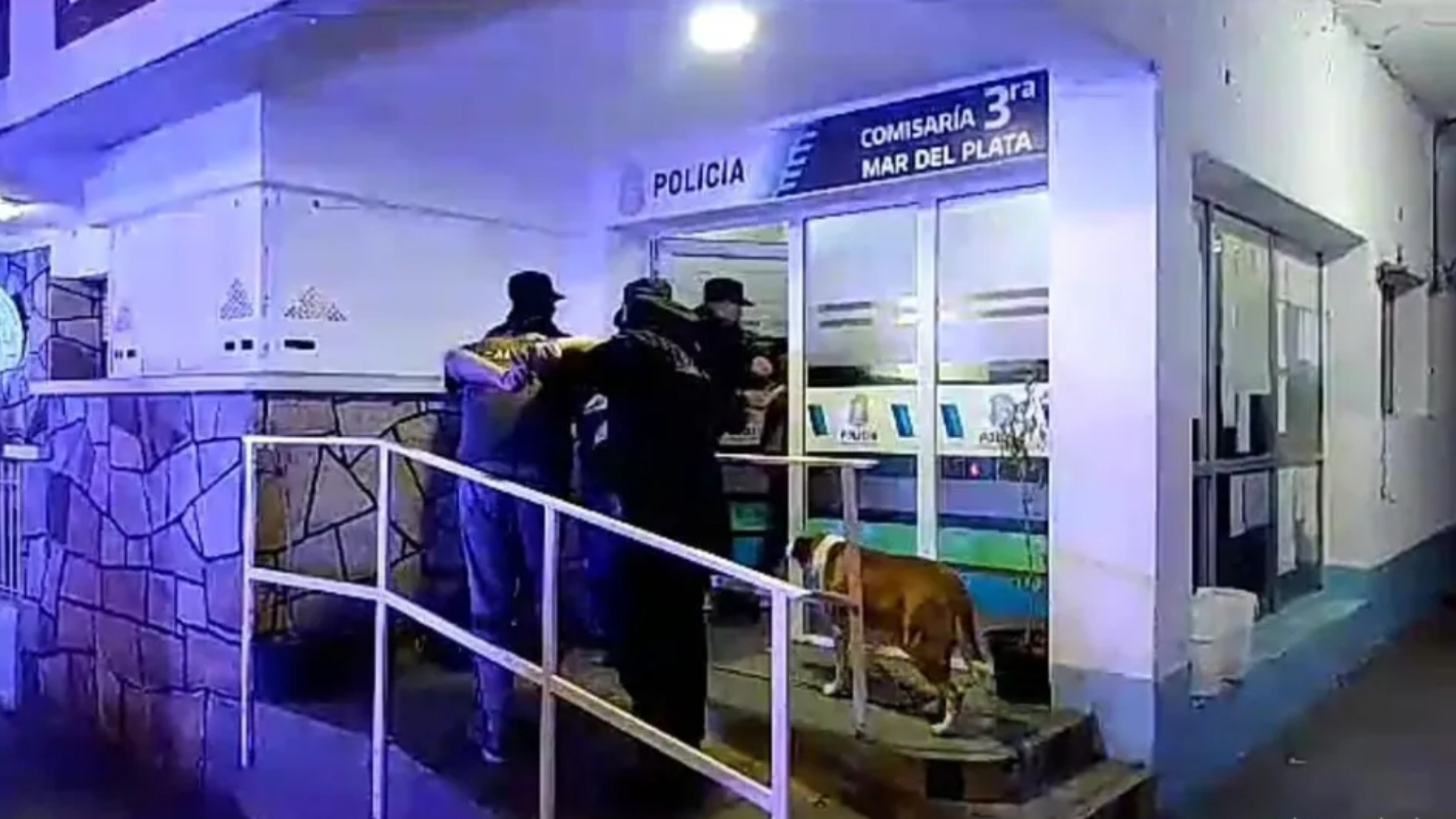 Dos sospechosos detenidos y un tercero liberado, tras el robo en un almacén.