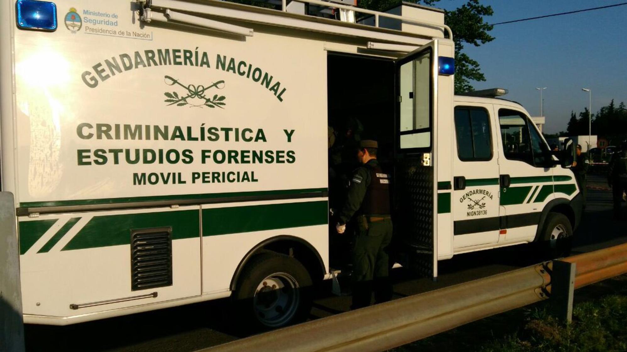 Integrantes de la Gendarmería Nacional Argentina fueron convocados para efectuar peritajes.