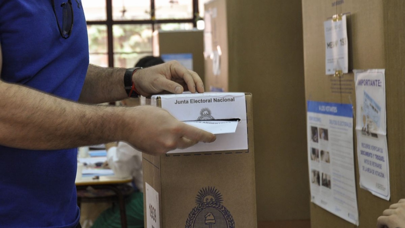 La medida debe entrar en vigencia 25 días antes de las PASO.