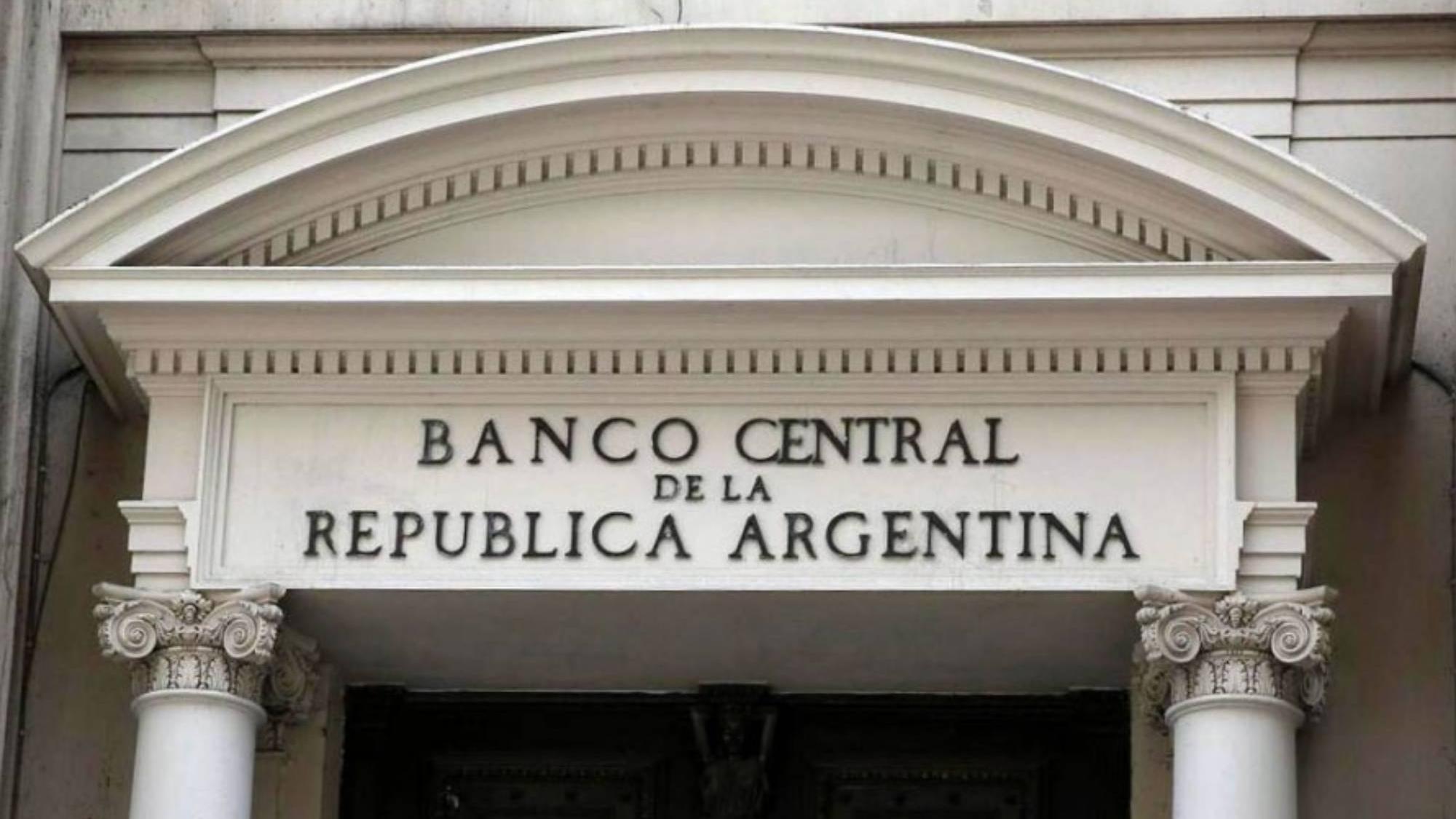 El Banco Central elevó la tasa de interés del   <a href='https://www.cronica.com.ar/tags/Plazo fijo'>Plazo fijo</a> a 118 % anual.