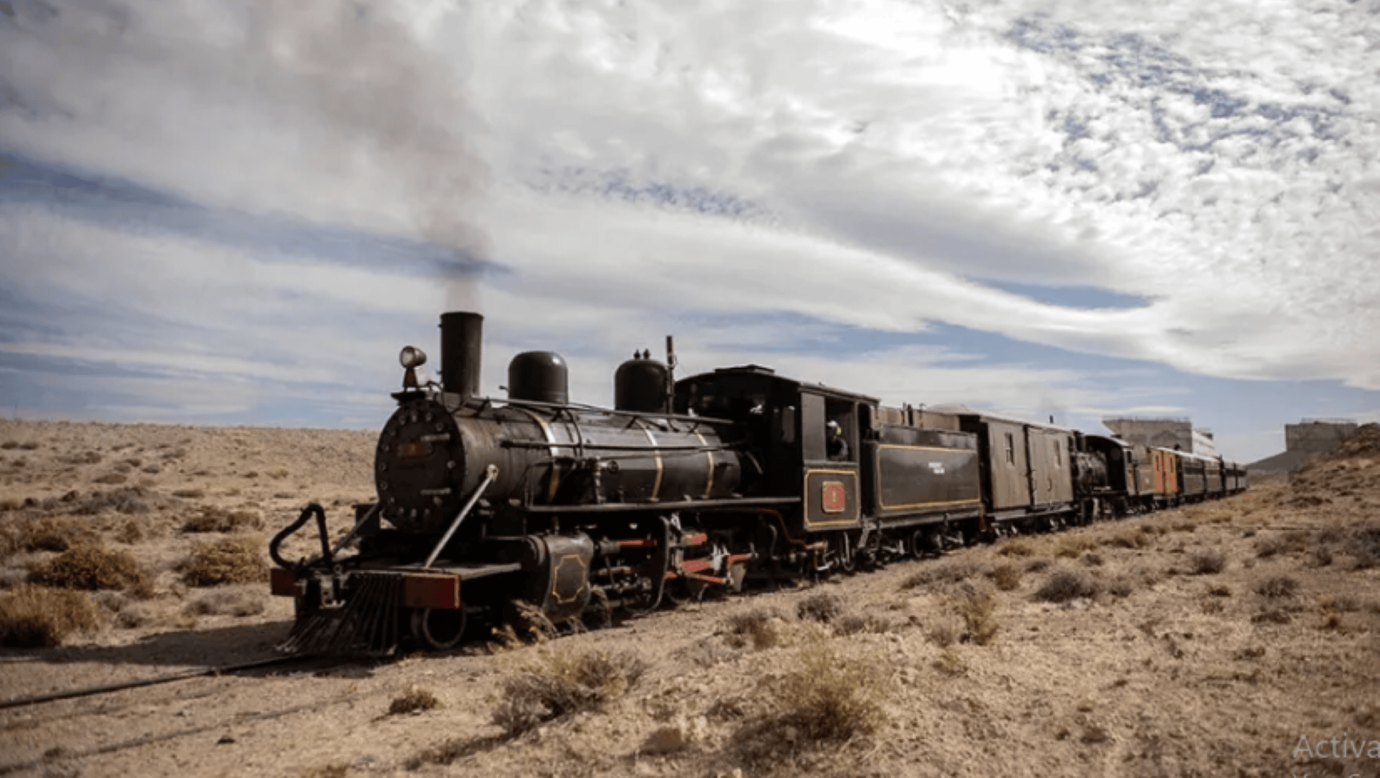 5 trenes turísticos para viajar sin apuro y enamorarse de los paisajes argentinos.