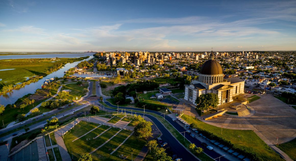 La increíble vista de la ciudad de San Nicolás de los Arroyos desde arriba.