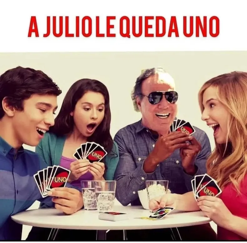 Los famosos memes de Julio Iglesias.