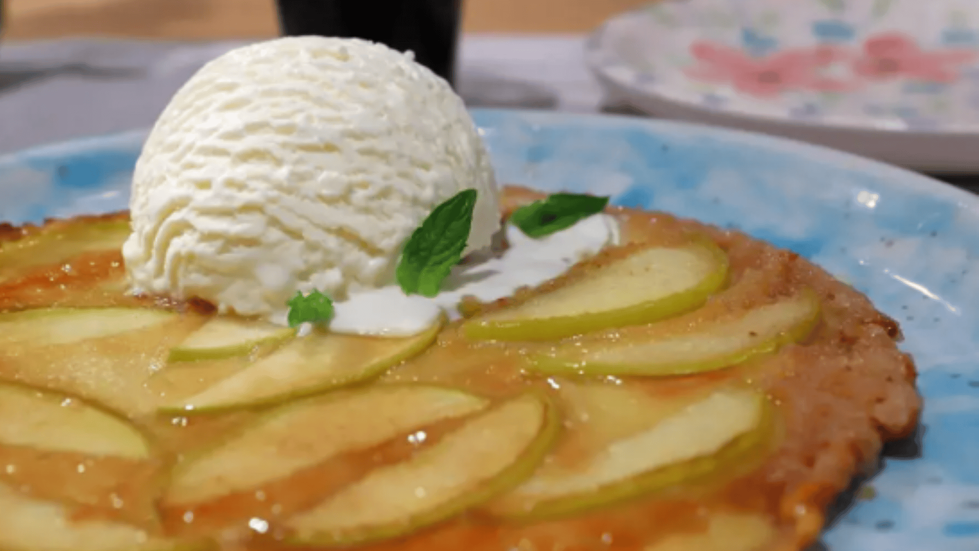 Panqueques de manzana: el paso a paso para hacer el postre 