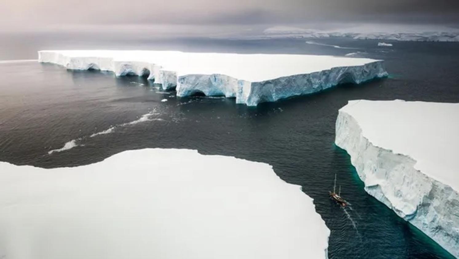 La Antártida posee el 90 por ciento del hielo del mundo.