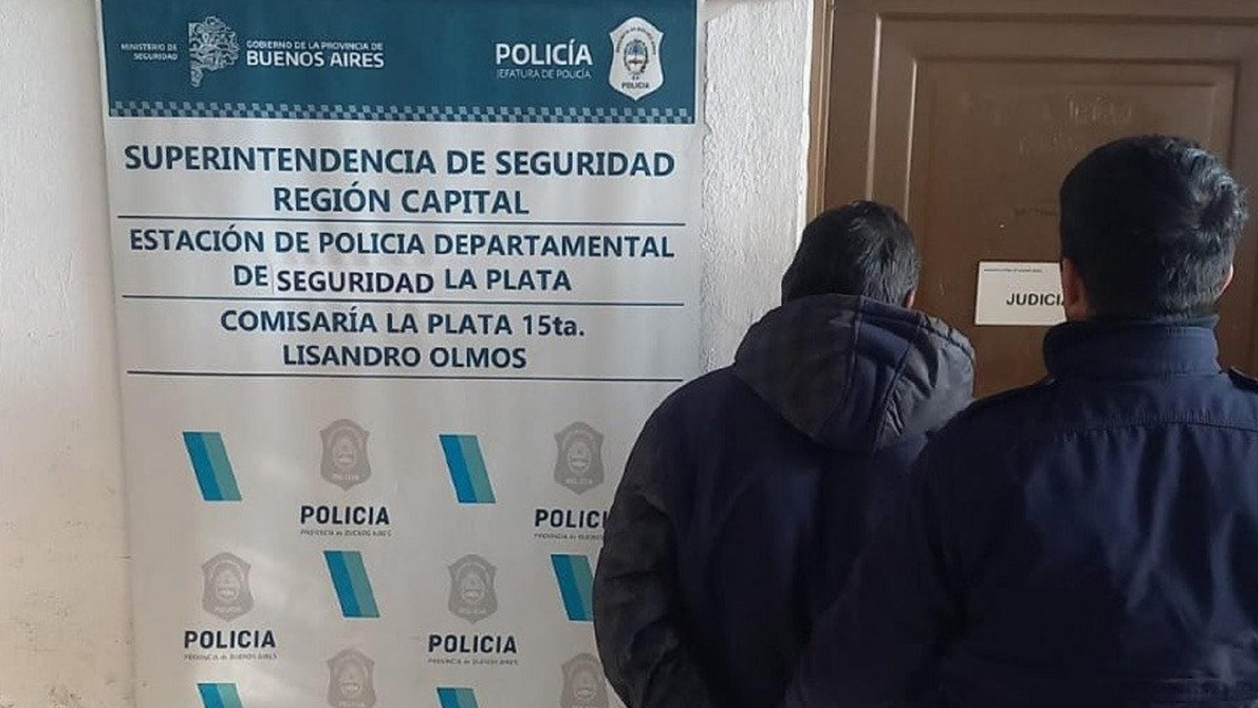 Fue a un jardín a votar por las PASO, tenía pedido de captura por abuso y terminó detenido.