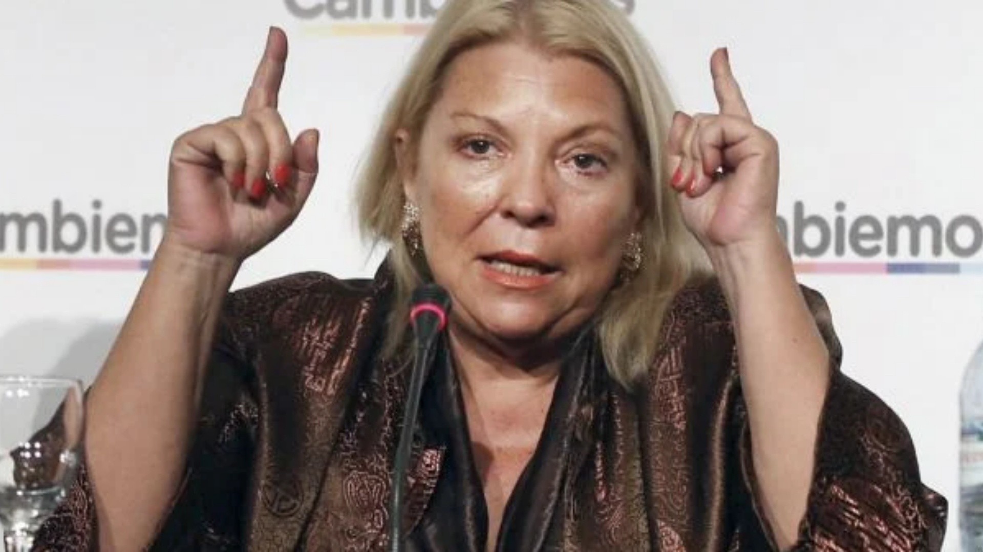 Elisa Carrió criticó este miércoles al ex presidente Mauricio Macri, su socio en Juntos por el Cambio.