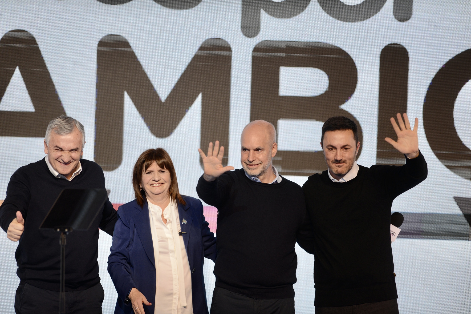 Patricia Bullrich y su compañero de fórmula, Luis Petri, se impusieron a Horacio Rodríguez Larreta y Gerardo Morales (Crónica / Hernán Nersesiian).