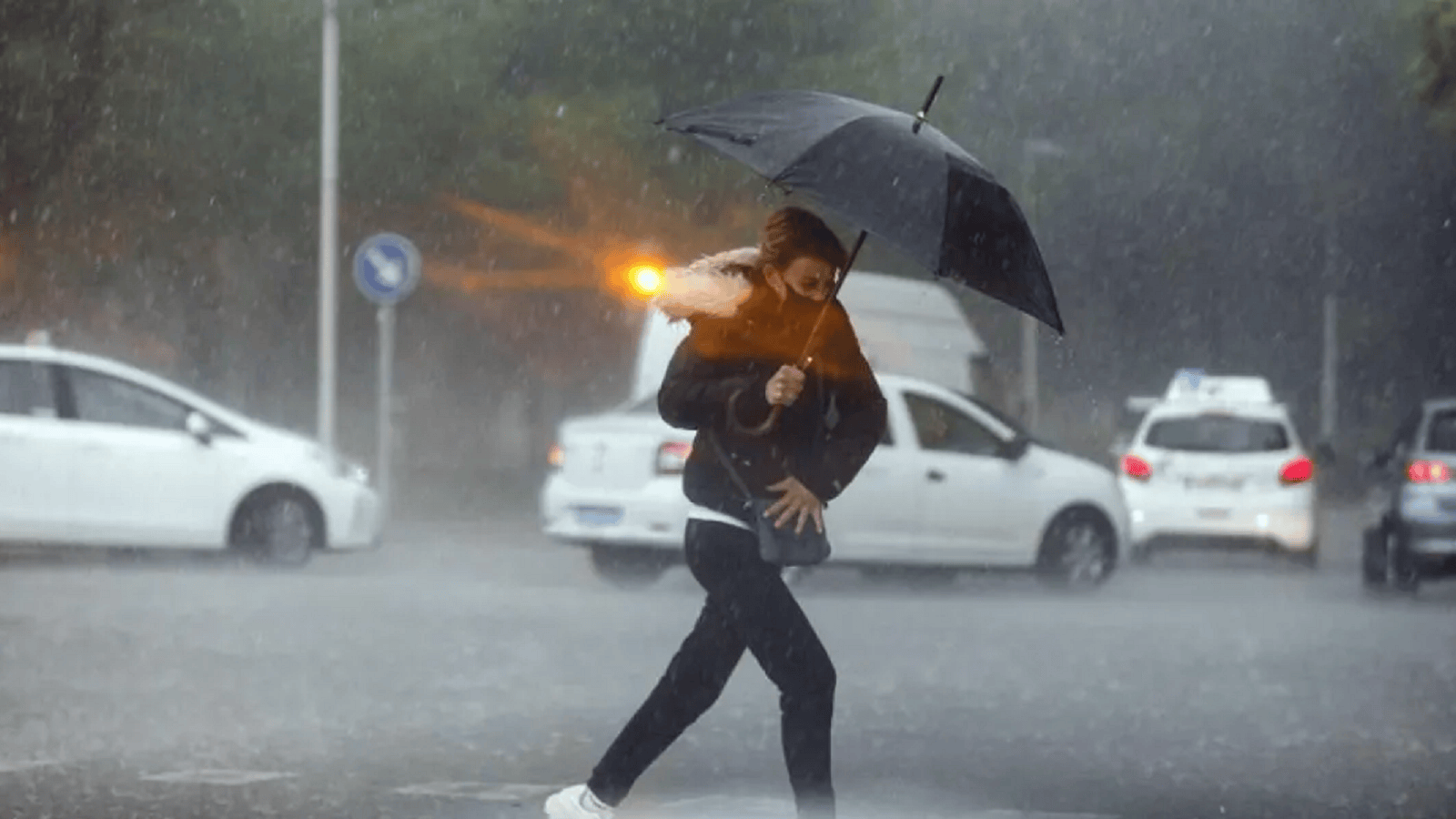 El Servicio Meteorológico Nacional alertó a varias provincias por intensas lluvias y tormentas.