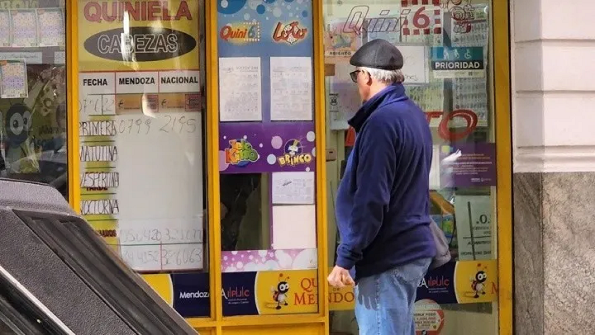 Un hombre de 88 años apostó y ganó en la lotería de Estados Unidos, pero a pesar de haber hecho una increíble fortuna decidió que seguirá trabajando.