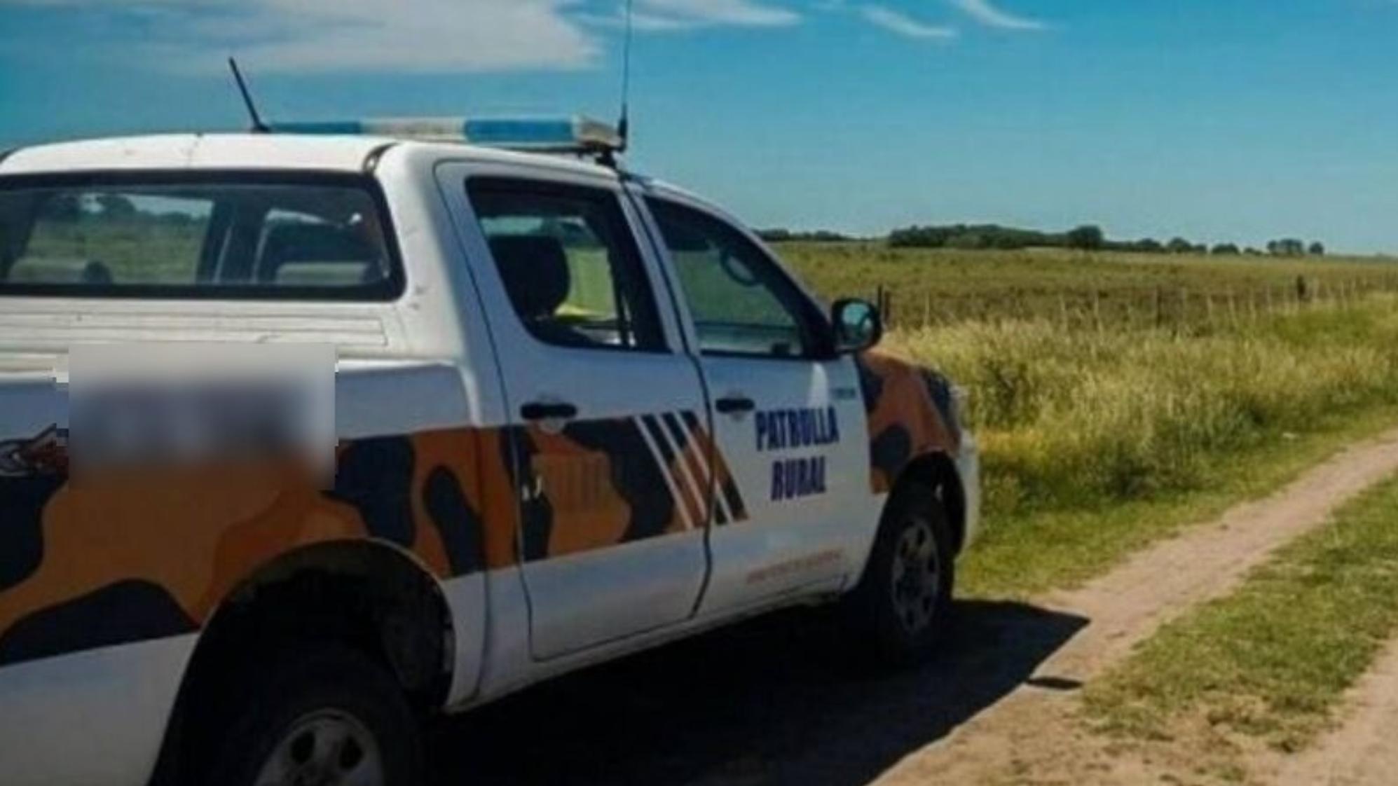 Miembros del Comando de Prevención Rural investigan lo ocurrido.