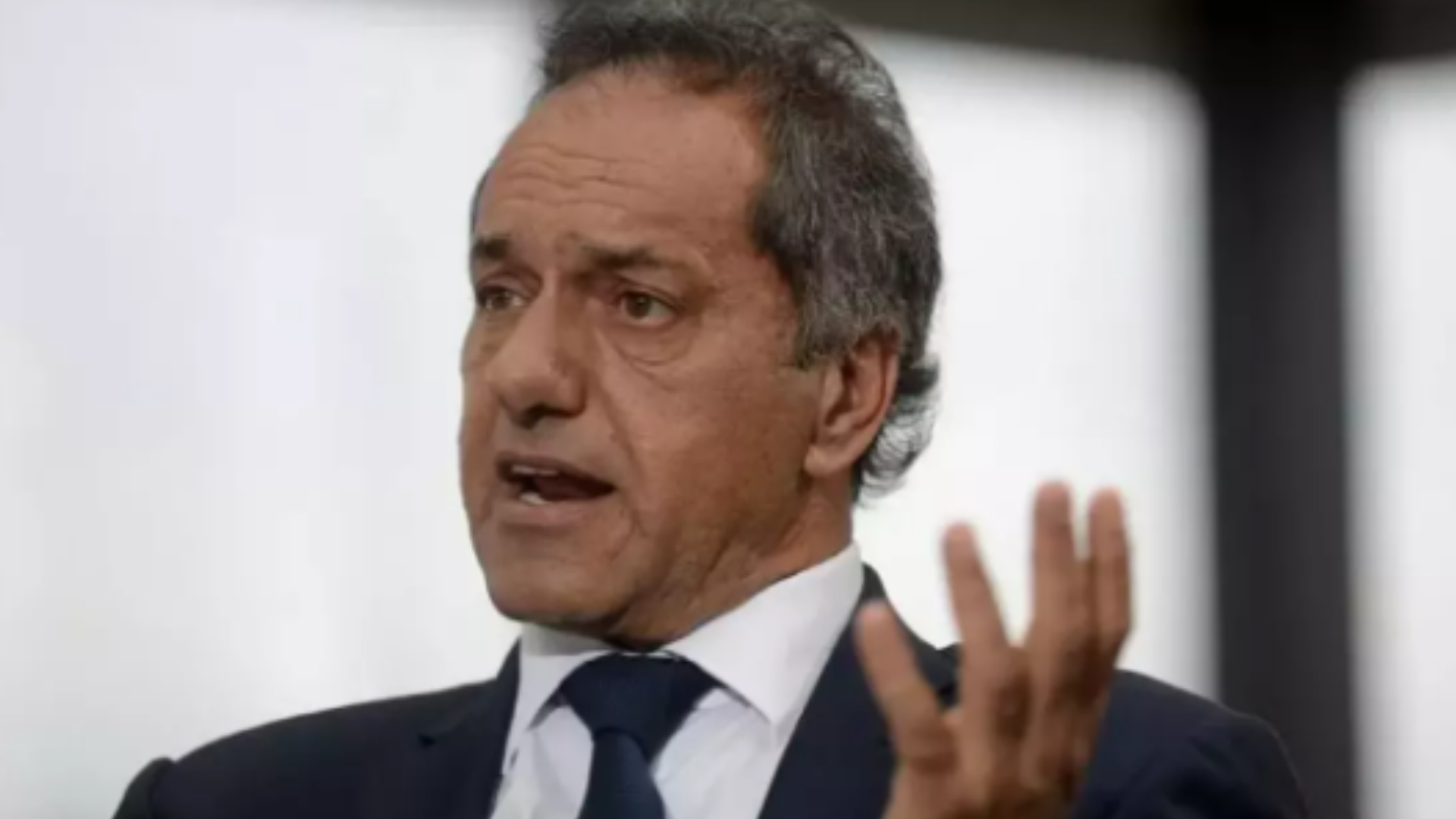 Daniel Scioli respaldó la visita de Sergio Massa a Brasilia.