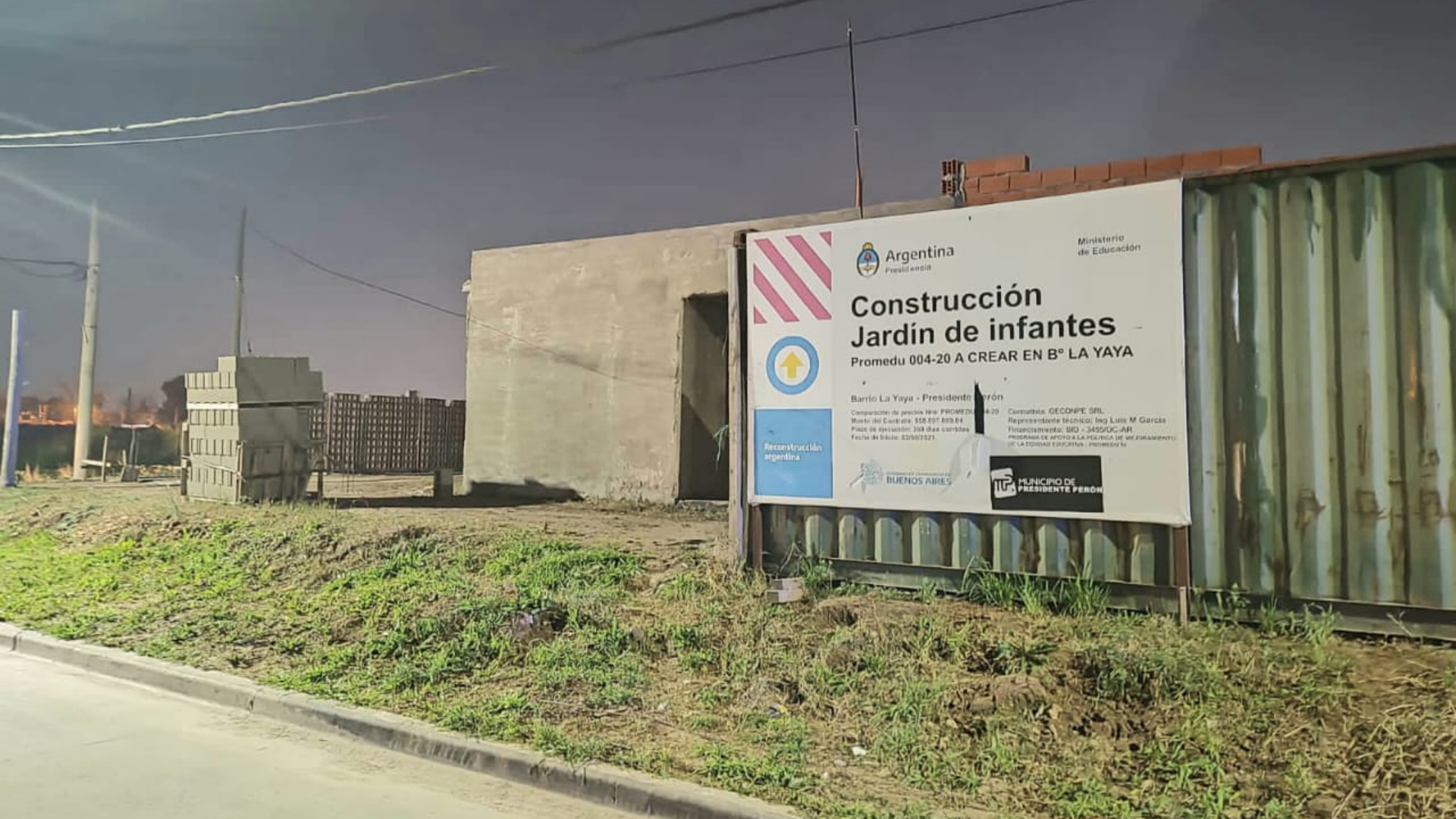 La Policía evitó el robo en el interior de un jardín de infantes en plena construcción.