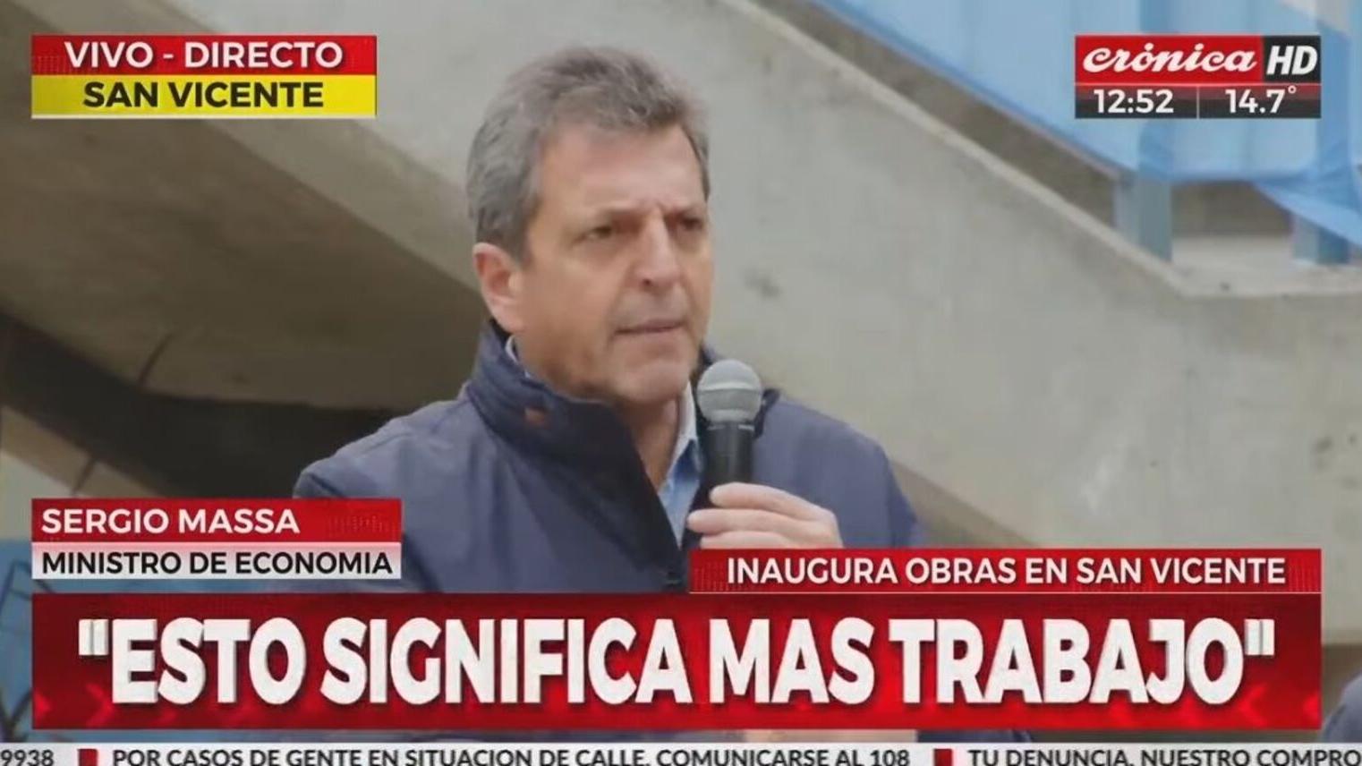 Sergio Massa, ministro de Economía y candidato presidencial, durante el acto de este sábado en San Vicente (Captura de pantalla)-