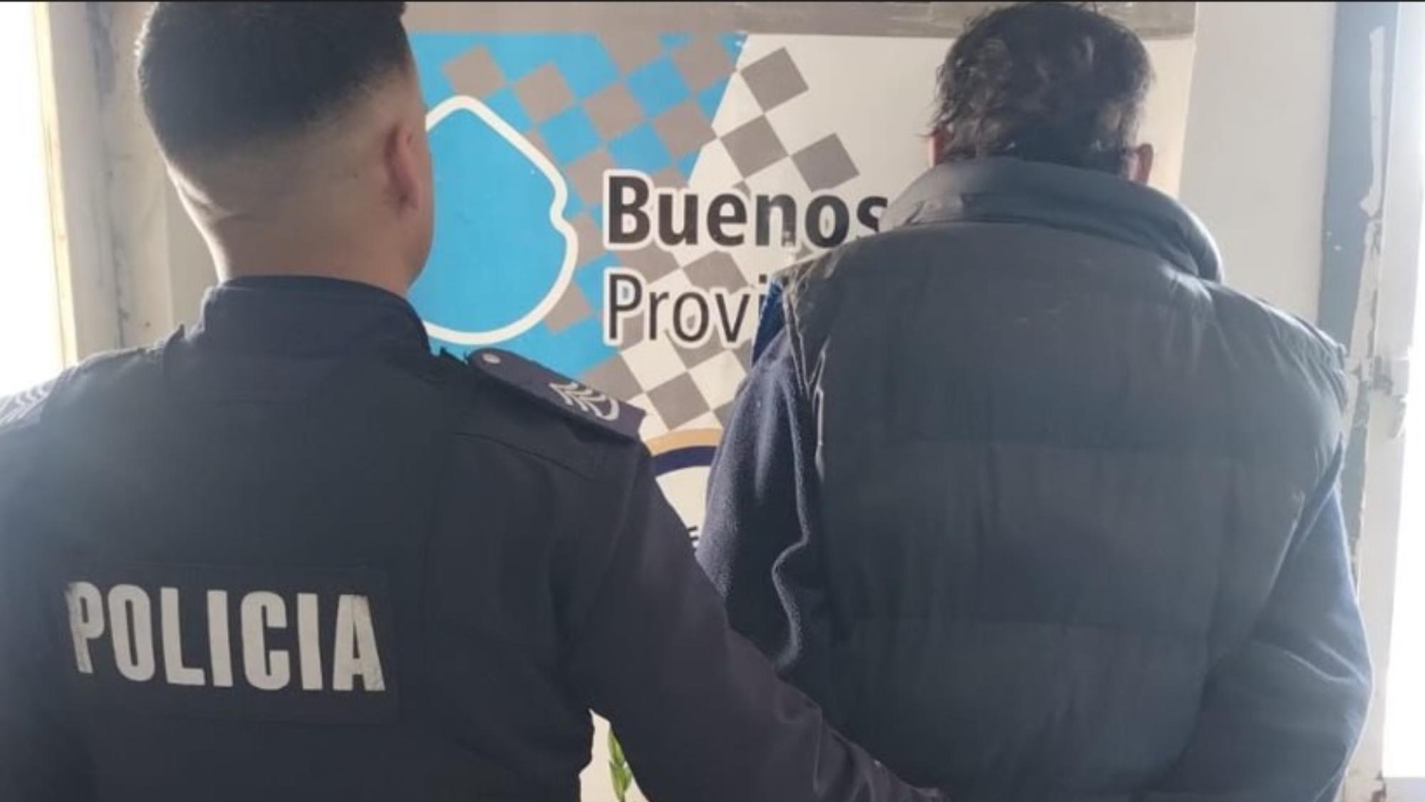 Este es el sujeto que fue arrestado por los investigadores.