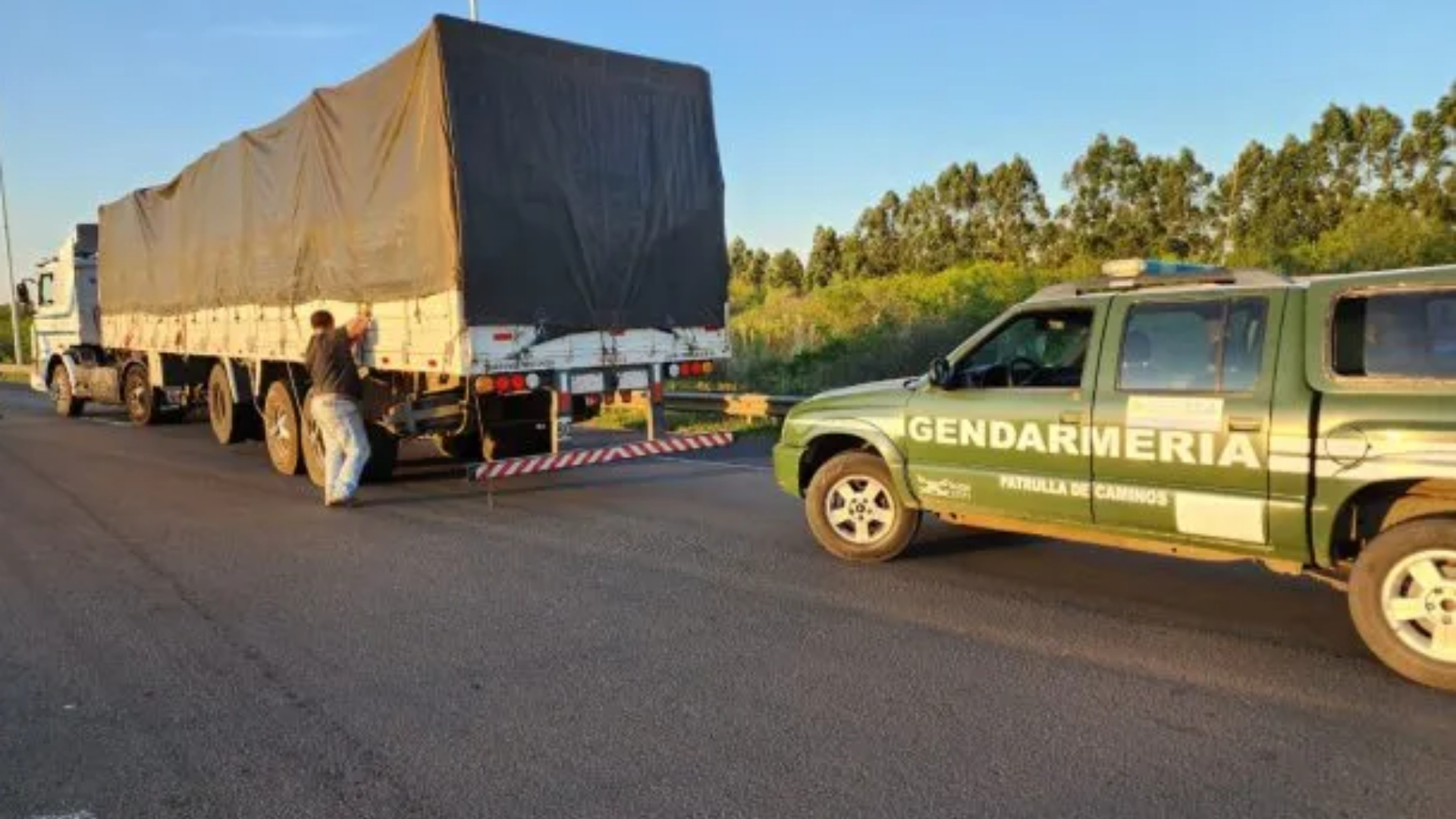 El camionero santafecino había sido sorprendido por Gendarmería.