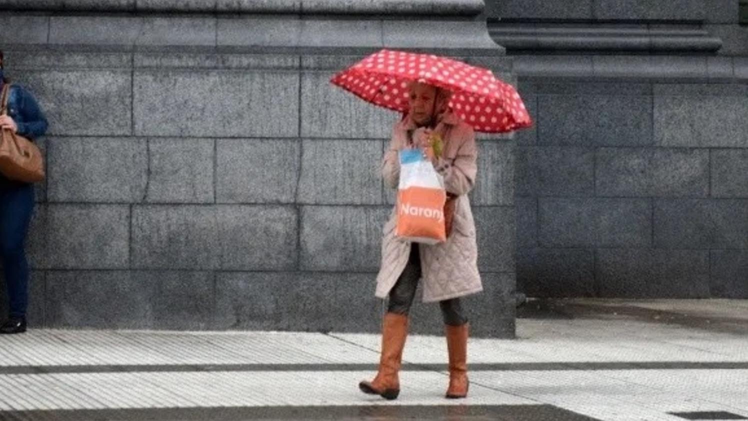 Varias provincias están bajo alerta por lluvia (Nahuel Ventura / Crónica / Archivo).