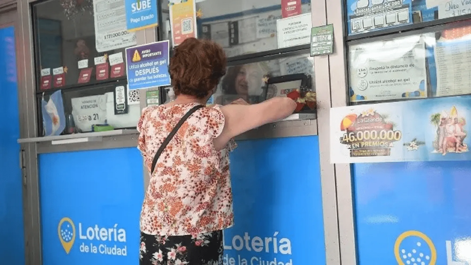 Una muejr de Florida ganó en la lotería 1 millón de dólares, pero su premio terminó siendo mucho menor por la manera en que lo cobró.