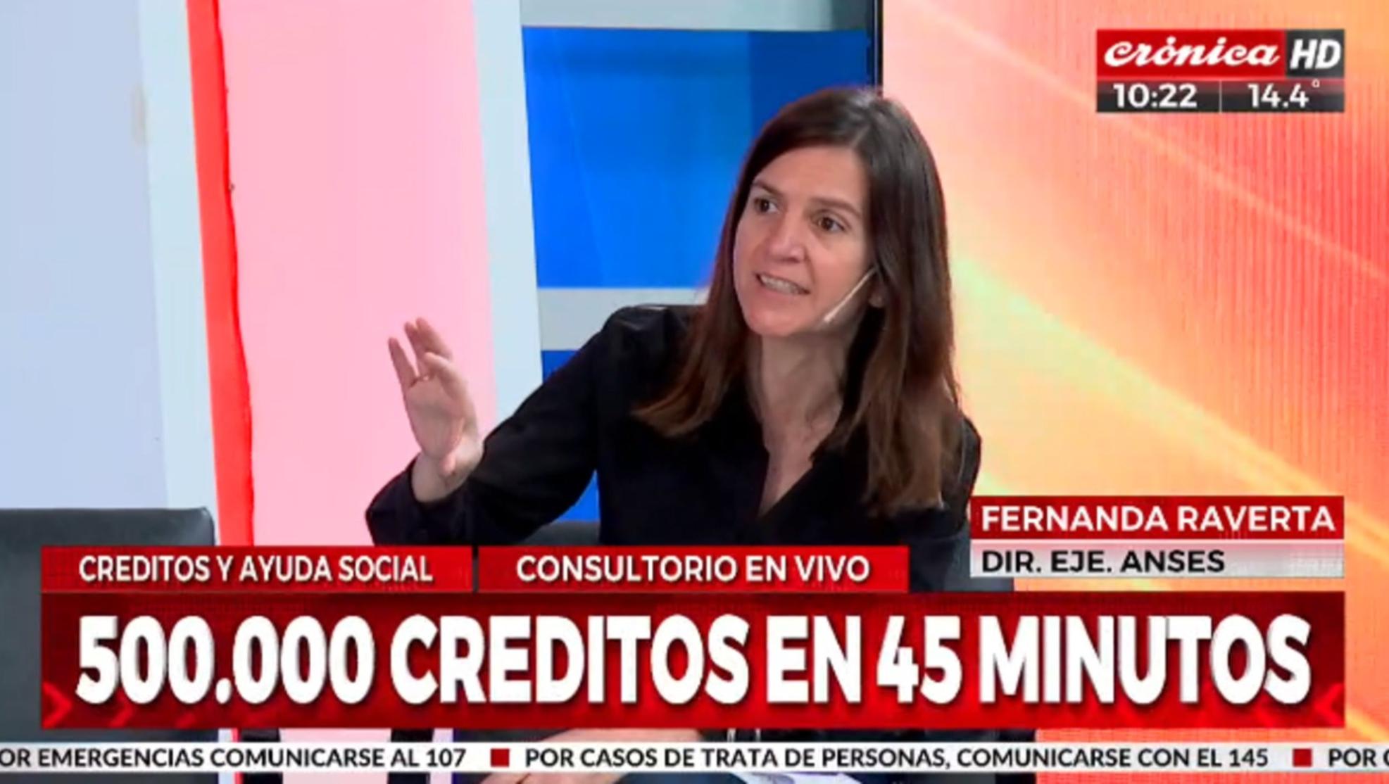 Fernanda Raverta, directora ejecutiva de la ANSES, visitó los estudios de Crónica HD (Captura).