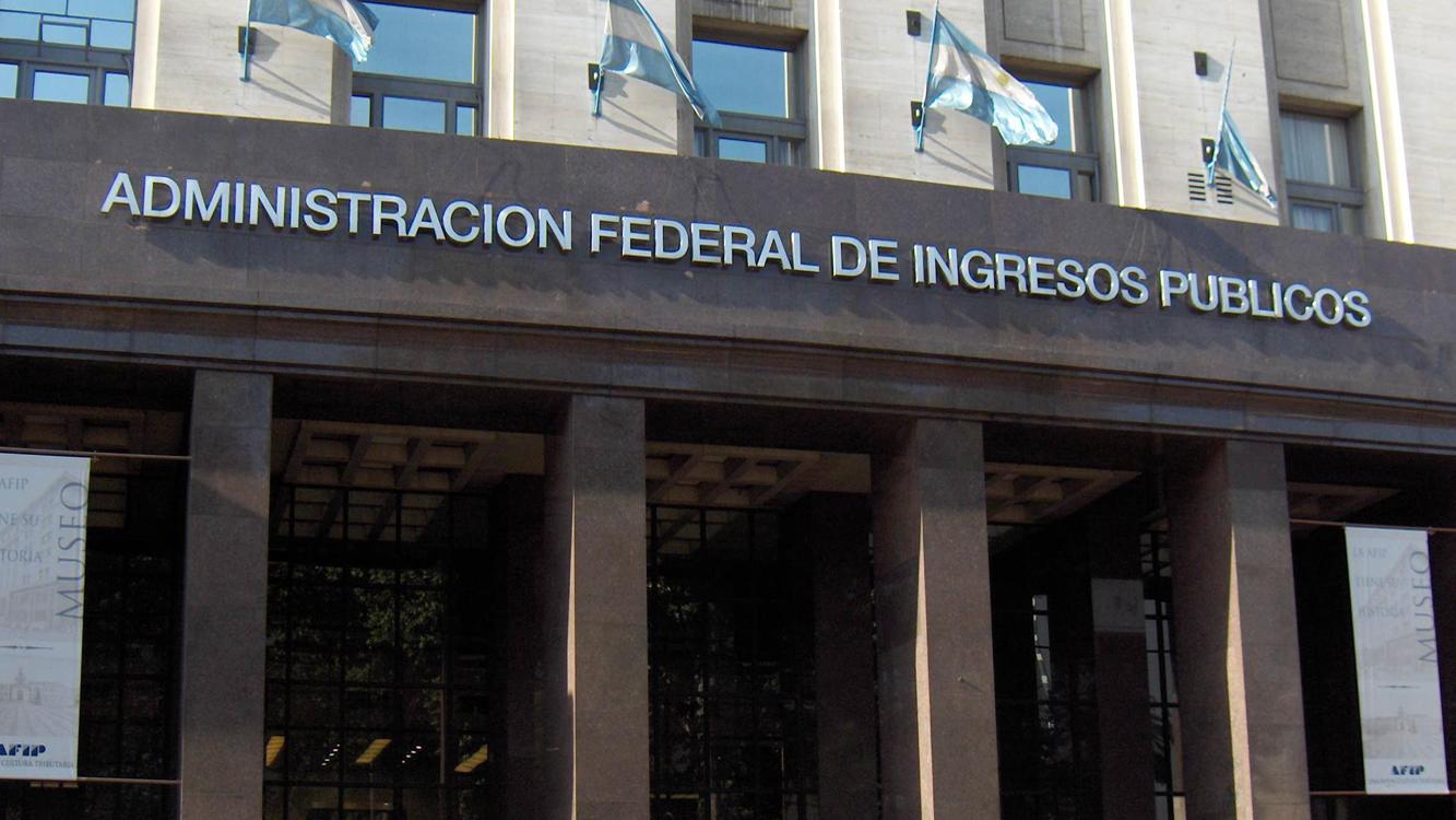   <a href='https://www.cronica.com.ar/tags/AFIP'>AFIP</a> puede analizar las cuentas de las personas que armen un   <a href='https://www.cronica.com.ar/tags/Plazo fijo'>Plazo fijo</a> superior a los 200.000 pesos.