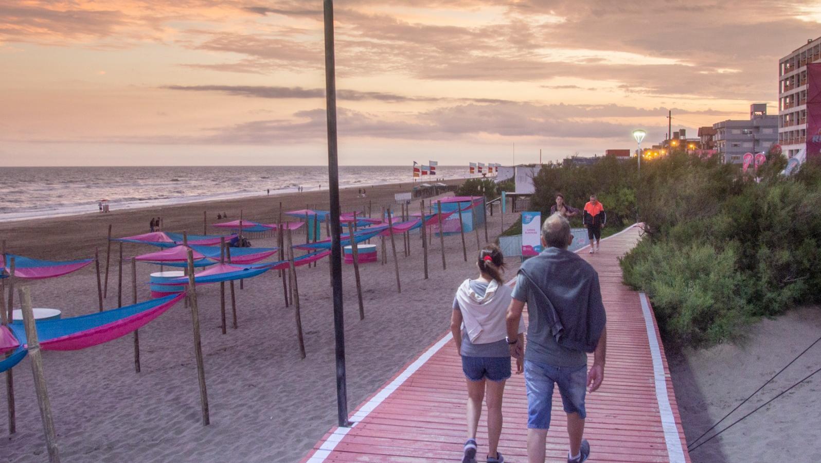 Villa Gesell, Mar de Las Pampas, Las Gaviotas y Mar Azul ya tienen en promedio un 61% de reservas para el fin de semana.