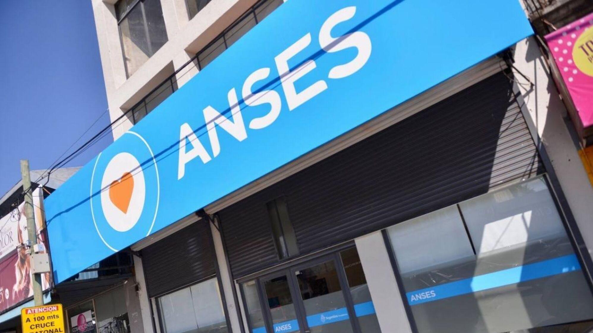 Las oficinas de ANSES estarán abiertas entre las 8 y las 14 este sábado.