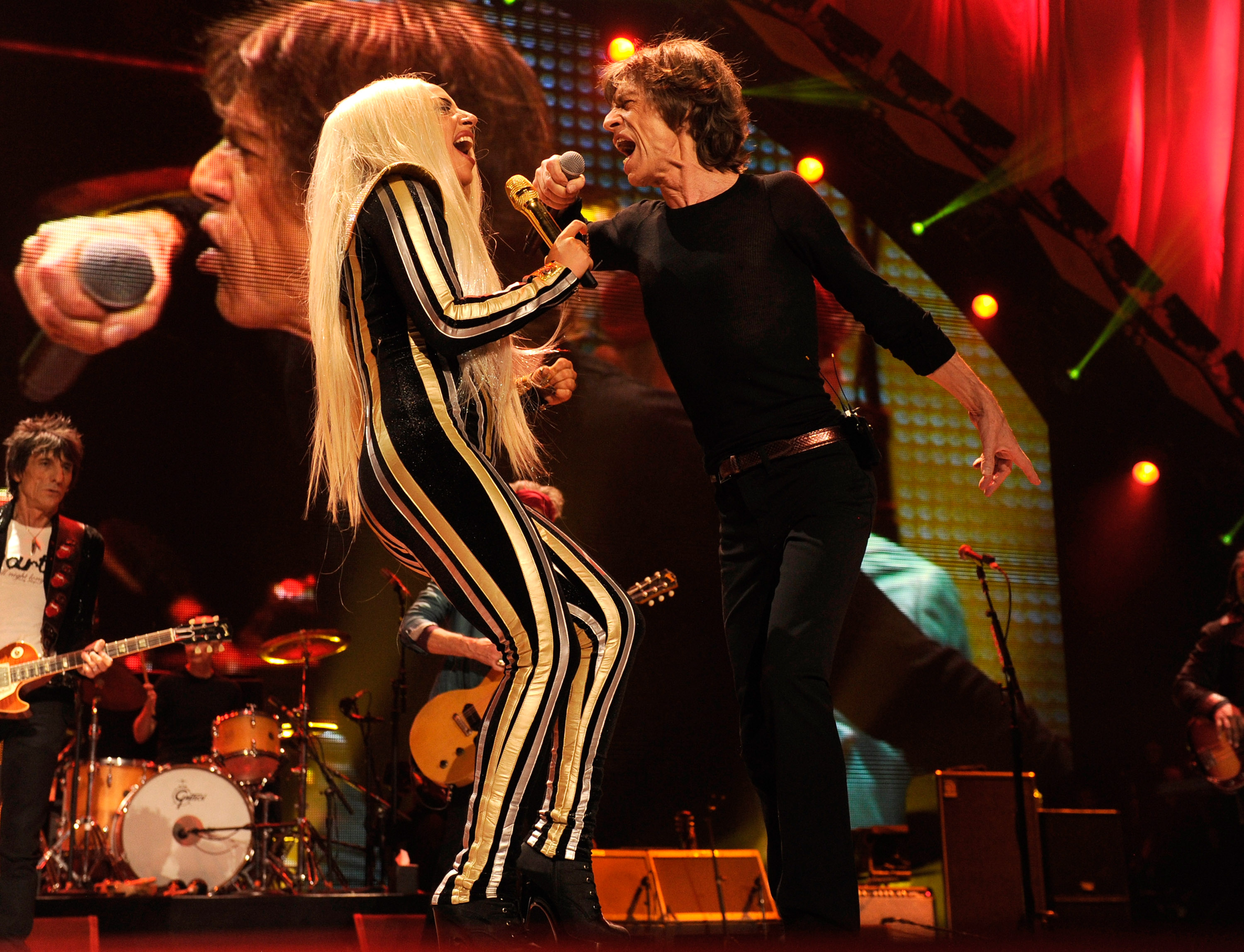 The Rolling Stones, Lady Gaga y Stevie Wonder; juntos en una canción.